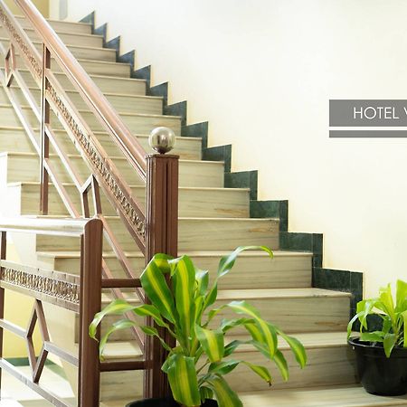Hotel Victoriyah 탄자부르 외부 사진