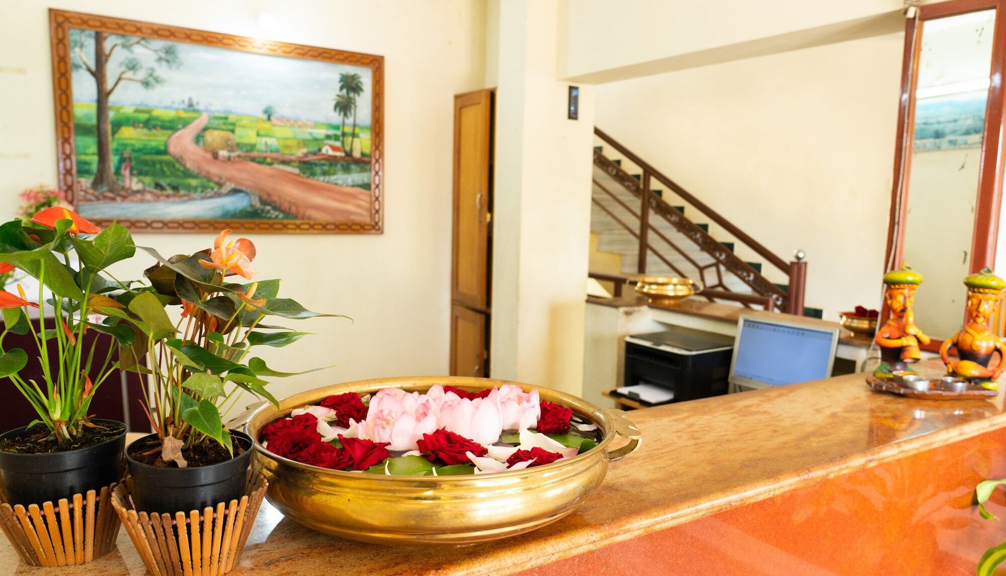 Hotel Victoriyah 탄자부르 외부 사진